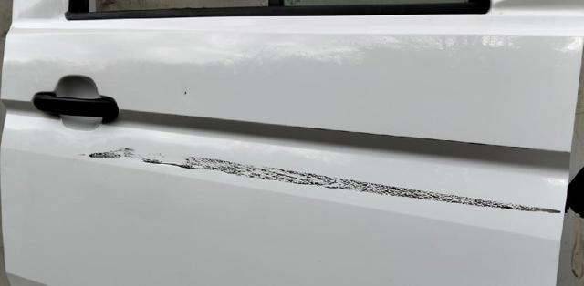 VAG 7C0831056H Дверь передняя правая в наличии Украина