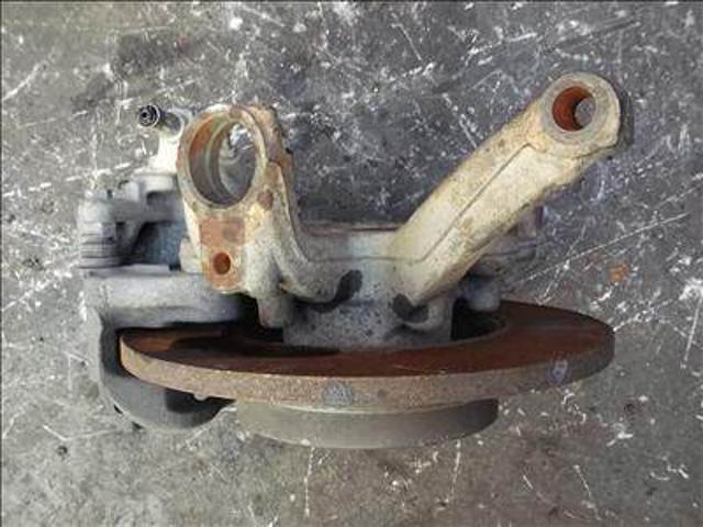 VAG 7D0407257A Цапфа (поворотный кулак) передний левый в наличии Чернигов