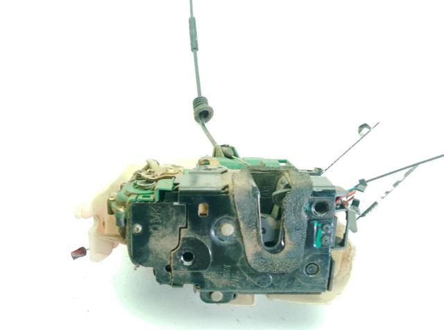 Fecho da porta dianteira esquerda 7E1837015A VAG