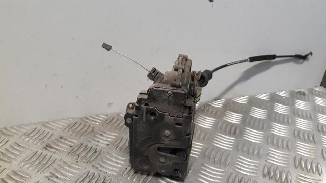 Fecho da porta dianteira esquerda 7E1837015A VAG