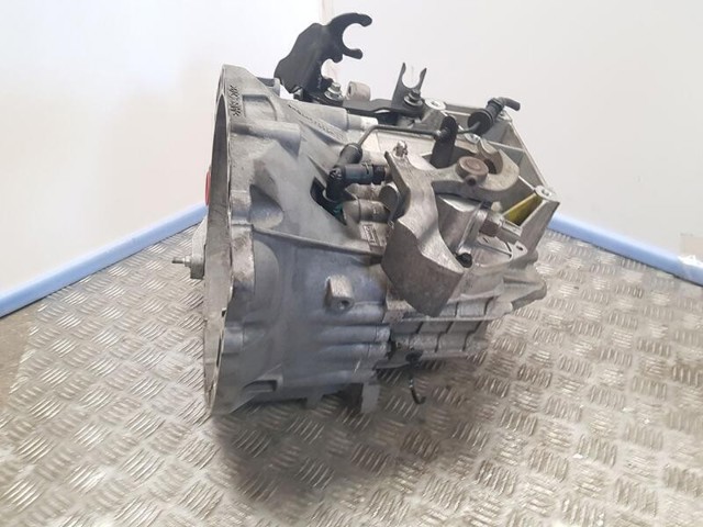 7G9R7002YF КПП в сборе (механическая коробка передач) купить Одесса