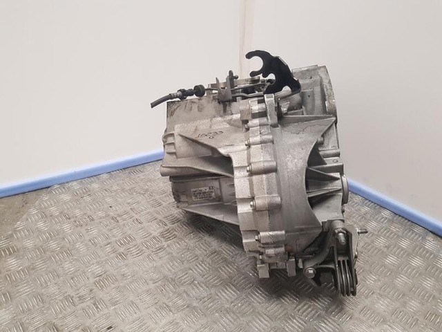 7G9R7002YF КПП в сборе (механическая коробка передач) купить Тернополь
