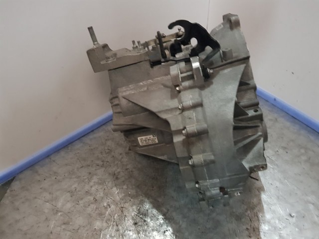 FORD 7G9R7002ZF КПП в сборе (механическая коробка передач) в наличии Николаев