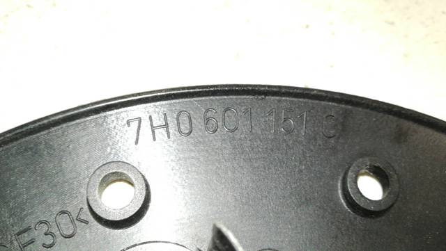 VAG 7H0601151C Колпаки в наличии Киев