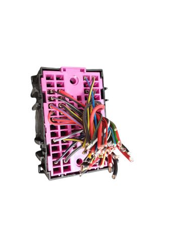 7H0937617A VAG Блок предохранителей купить в Черновцы