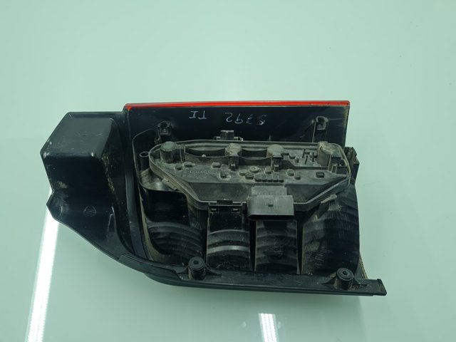 VAG 7H0945095G Фонарь задний левый в наличии Черновцы