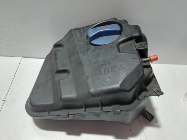 7L0121407C Бачок системы охлаждения расширительный купить Сумы