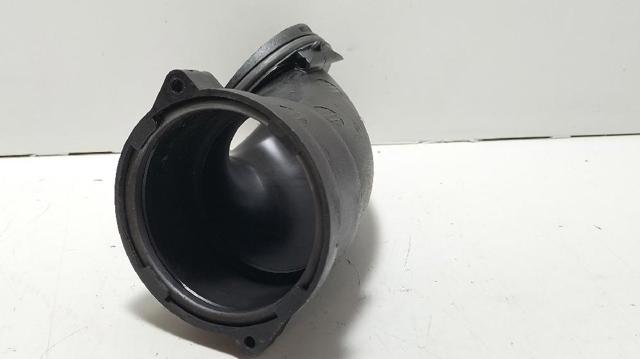 VAG 7L0128533 Выпускной патрубок воздушного фильтра в наличии Львов