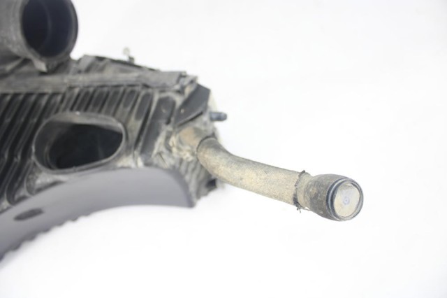 Caixa de filtro de ar Volkswagen Touareg 1 7LA, 7L6, 7L7