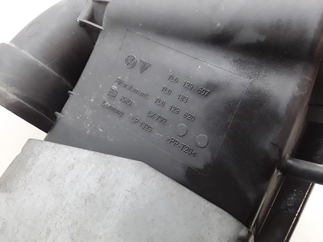 Caixa de filtro de ar Volkswagen Touareg 1 7LA, 7L6, 7L7