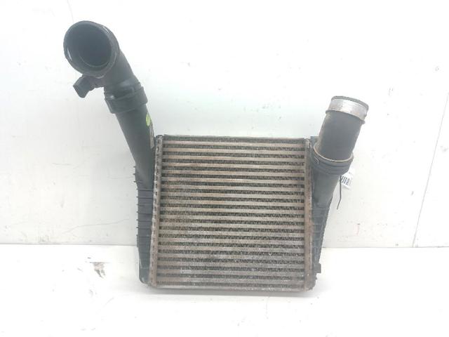 7L0145803A VAG Радиатор интеркуллера купить в Житомир