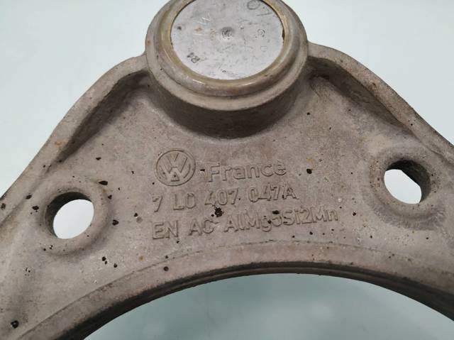 PORSCHE 7L0407047A Рычаг передней подвески верхний левый/правый в наличии Харьков