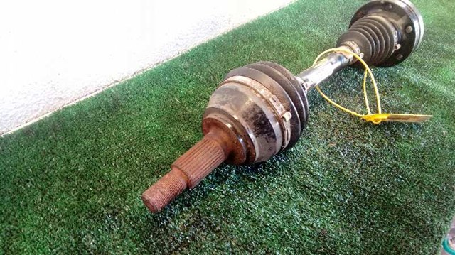 7L0407271C PORSCHE Полуось передняя купить в Полтава