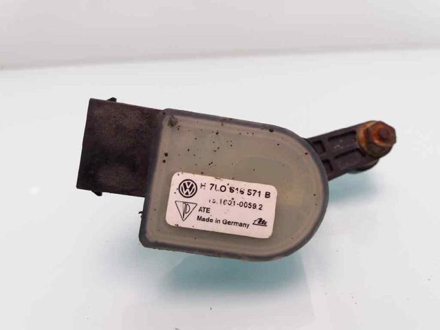 7L0616571B Датчик уровня положения кузова задний купить Кривой Рог