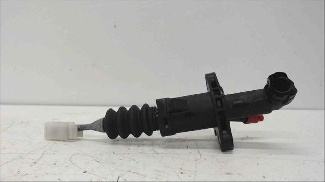 7L0721401A Цилиндр сцепления главный купить Ужгород