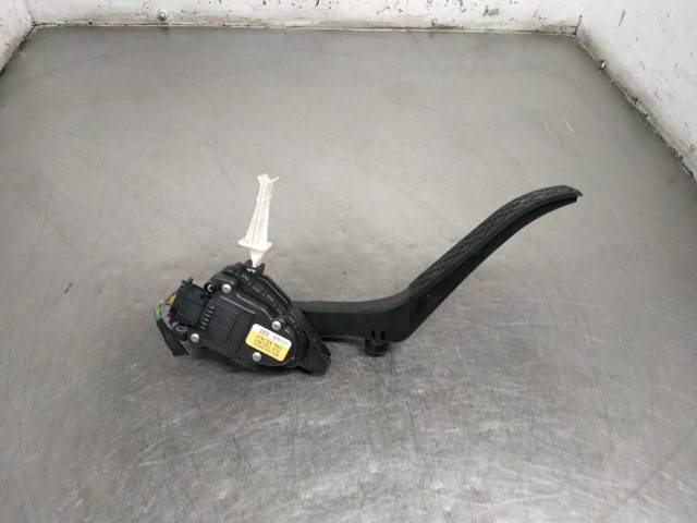 7L0723507 PORSCHE Педаль газа (акселератора) купить в Днепр