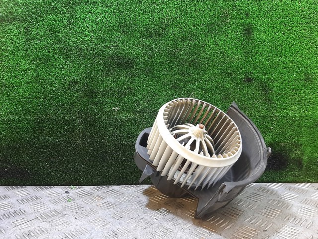 7L0820021Q VAG Вентилятор печки купить в Черновцы