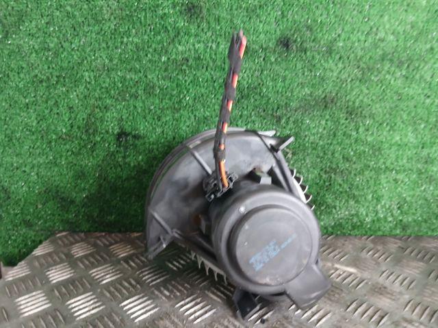 7L0820021Q VAG Вентилятор печки купить в Ирпень