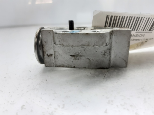 7L0820679 Клапан TRV кондиционера купить Черкассы