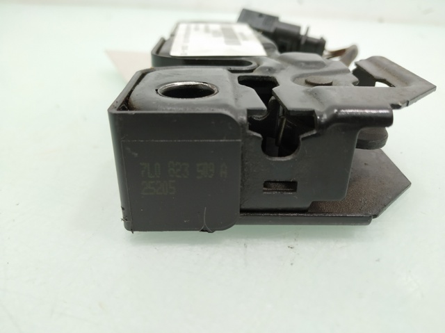 Fecho da capota 7L0823509A VAG