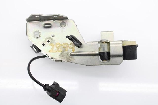 PORSCHE 7L0827506E Замок крышки багажника (двери 3/5-й задней) в наличии Черновцы