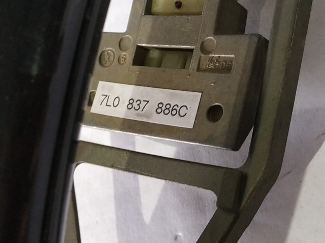 7L0837886C VAG купить в Кривой Рог