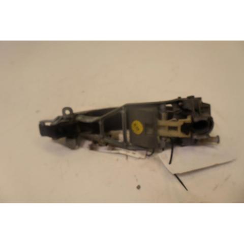 7L0839885 PORSCHE Держатель наружной ручки двери задней левой купить в Ирпень