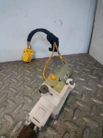 VAG 7L0857819H в наличии Николаев