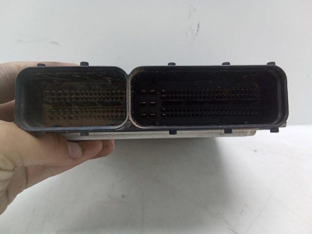 7L0907401C Блок управления двигателем купить Николаев