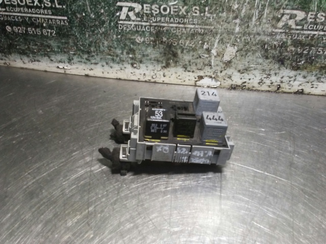 7L0937503A Блок реле купить Киев