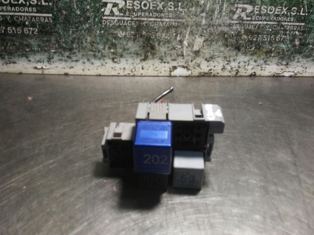 Unidade de dispositivos de segurança Volkswagen Touareg 2 7P5, 7P6