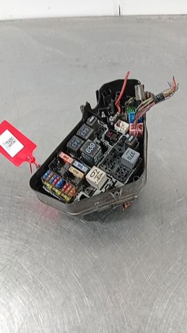 7L0937503D Блок предохранителей купить Хмельницкий