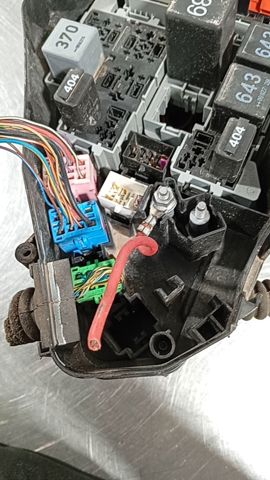 VAG 7L0937503D Блок предохранителей в наличии Житомир