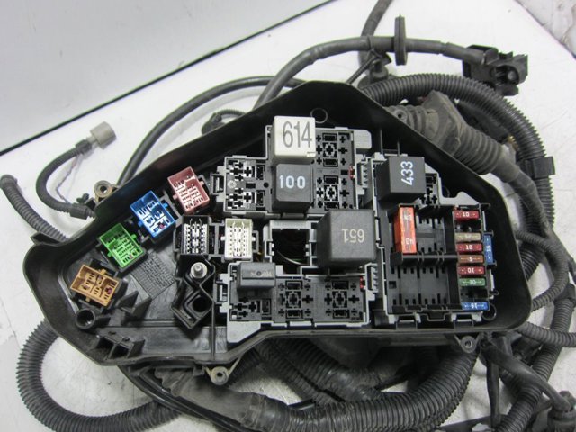 Unidade de dispositivos de segurança Volkswagen Touareg 2 7P5, 7P6