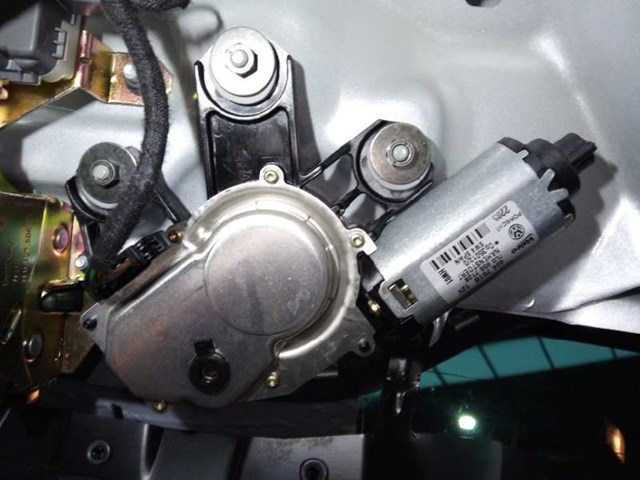 Motor traseiro limpo para Volkswagen Touareg (7L6) TDI R5 +Motion / 12.06 - 12.10 BAC 7L0955712B