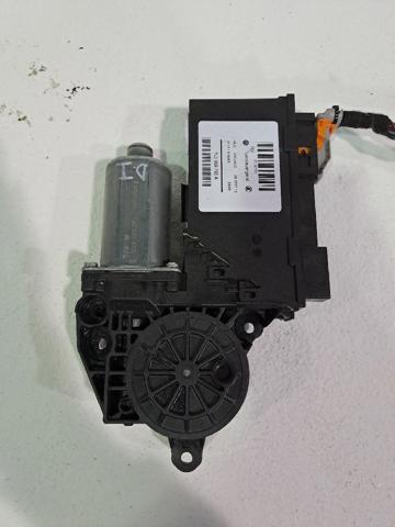 VAG 7L0959701NVIN Мотор стеклоподъемника двери передней левой в наличии Черкассы