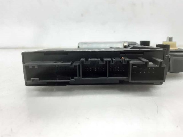 VAG 7L0959704 в наличии Киев