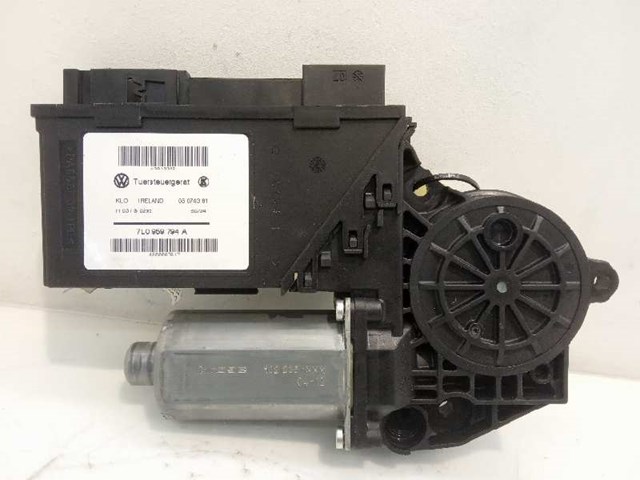 7L0959704D VAG Мотор стеклоподъемника двери задней правой купить в Тернополь