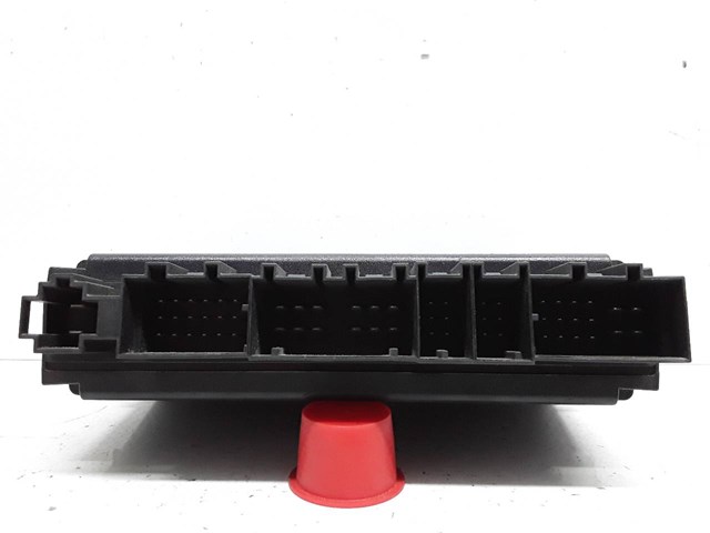 7L0959760 VAG Модуль управления (ЭБУ) переднего сидения купить в Ровно