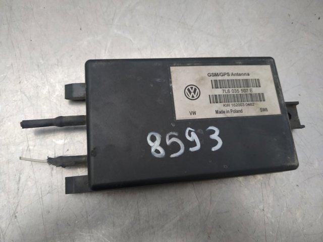 VAG 7L6035507E Усилитель сигнала антенны в наличии Украина