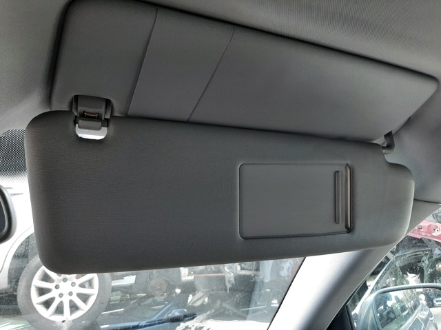 VAG 7L6857552AQ3W5 Солнцезащитный козырек в наличии Украина