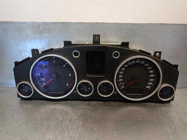 7L6920870 VAG Приборная доска (щиток приборов) купить в Хмельницкий