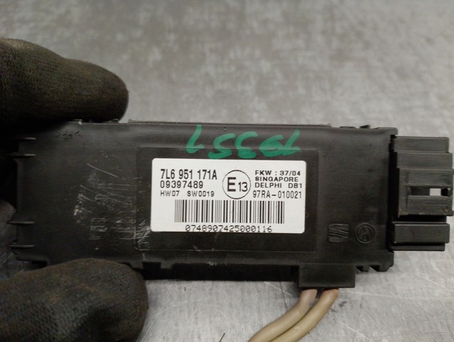 7L6951171A купить Украина