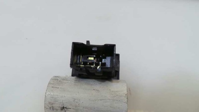 7L6953235 Кнопка аварийки купить Черкассы