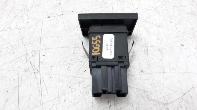 VAG 7L6953235A Кнопка включения аварийного сигнала в наличии Одесса