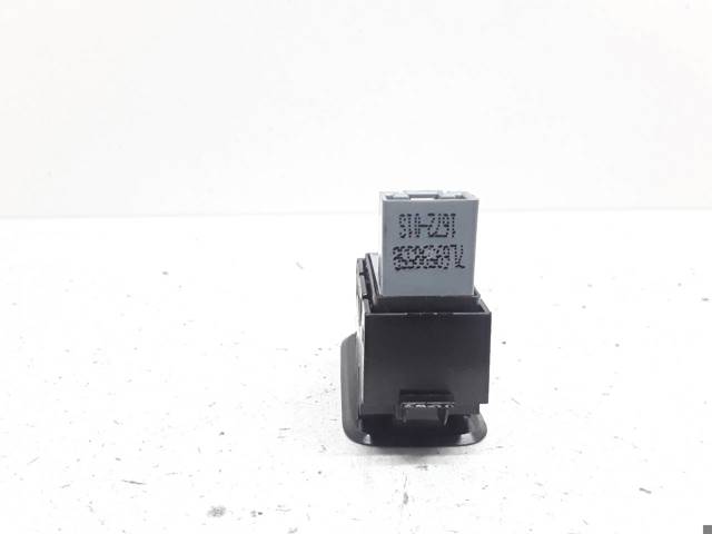VAG 7L69598558 в наличии Винница
