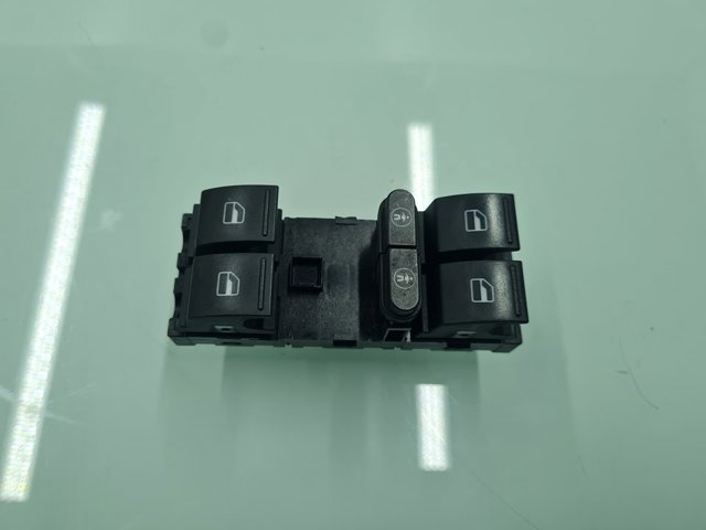 VAG 7L6959857 в наличии Николаев