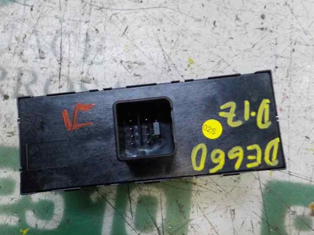 VAG 7L6959857E3X1 Кнопочный блок управления стеклоподъемником передний левый в наличии Ирпень