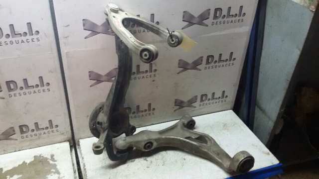 7L8407257C VAG Цапфа передняя левая купить в Винница