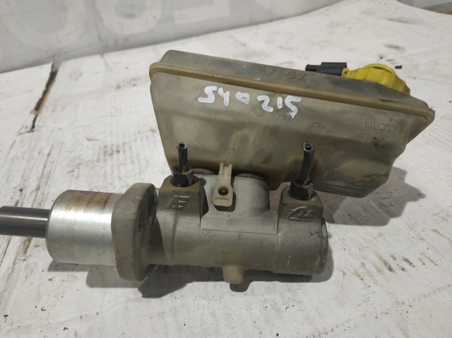 FORD 7M1611303 Бачок главного тормозного цилиндра (тормозной жидкости) в наличии Кривой Рог